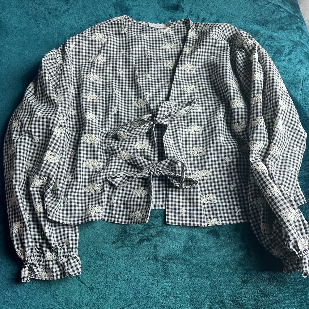 Lush Black and White Gingham Blouse with lace
